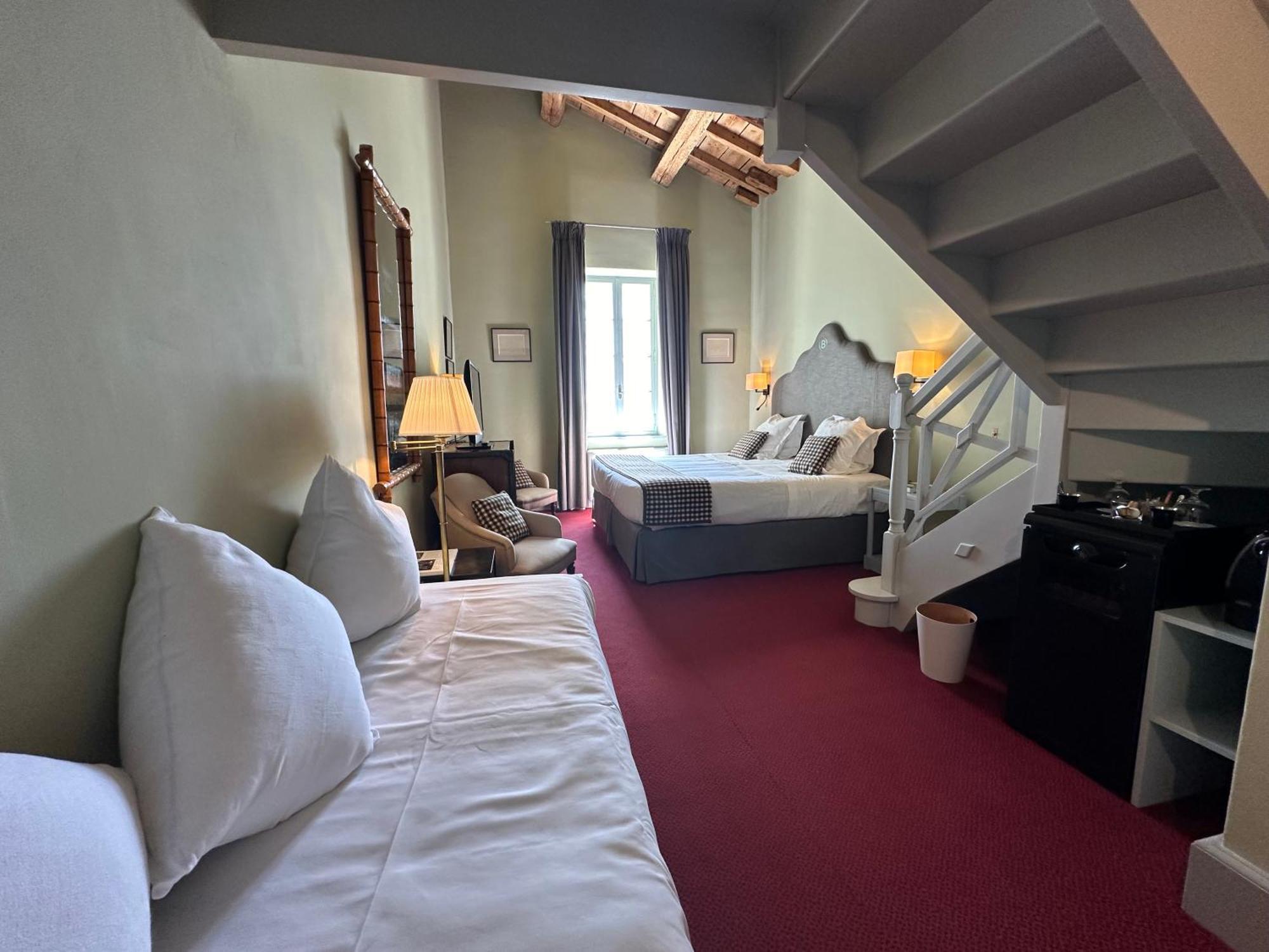 Le Mas De Peint - Hotel Et Restaurant อาร์ลส์ ภายนอก รูปภาพ
