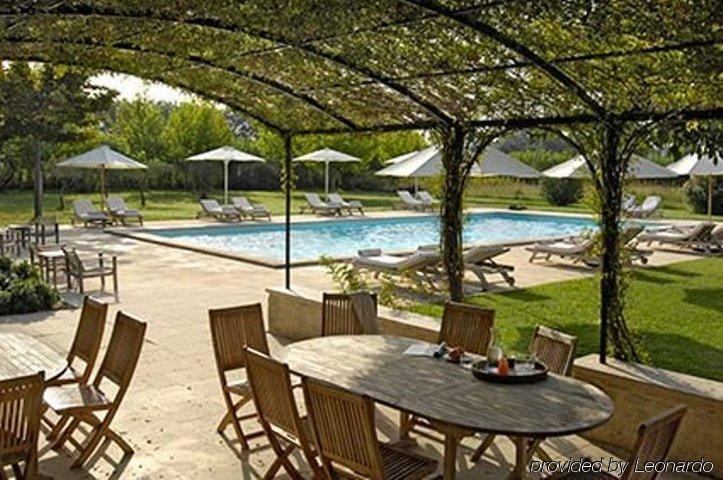 Le Mas De Peint - Hotel Et Restaurant อาร์ลส์ ภายนอก รูปภาพ