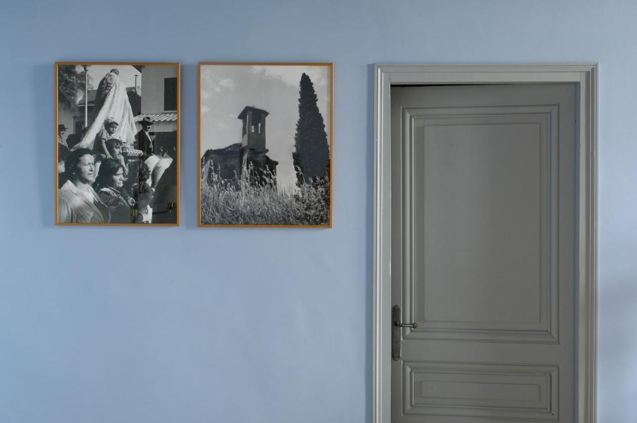 Le Mas De Peint - Hotel Et Restaurant อาร์ลส์ ภายนอก รูปภาพ